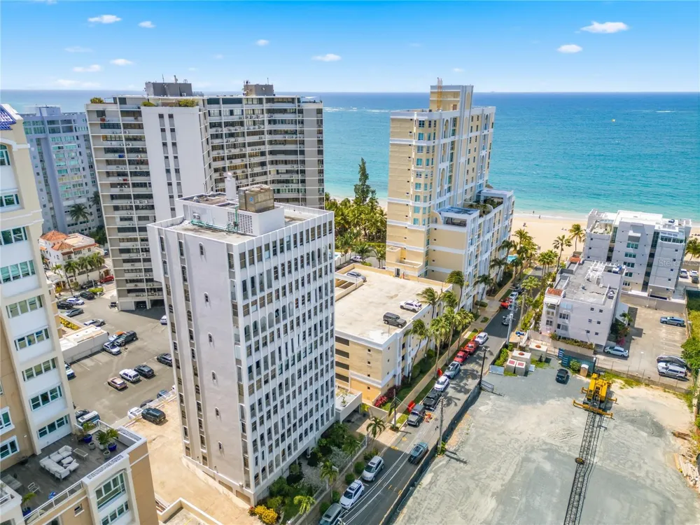 16 CARRION COURT #103 San Juan, PR 00911