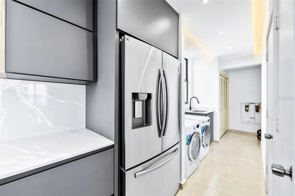 16 CARRION COURT #103 San Juan, PR 00911