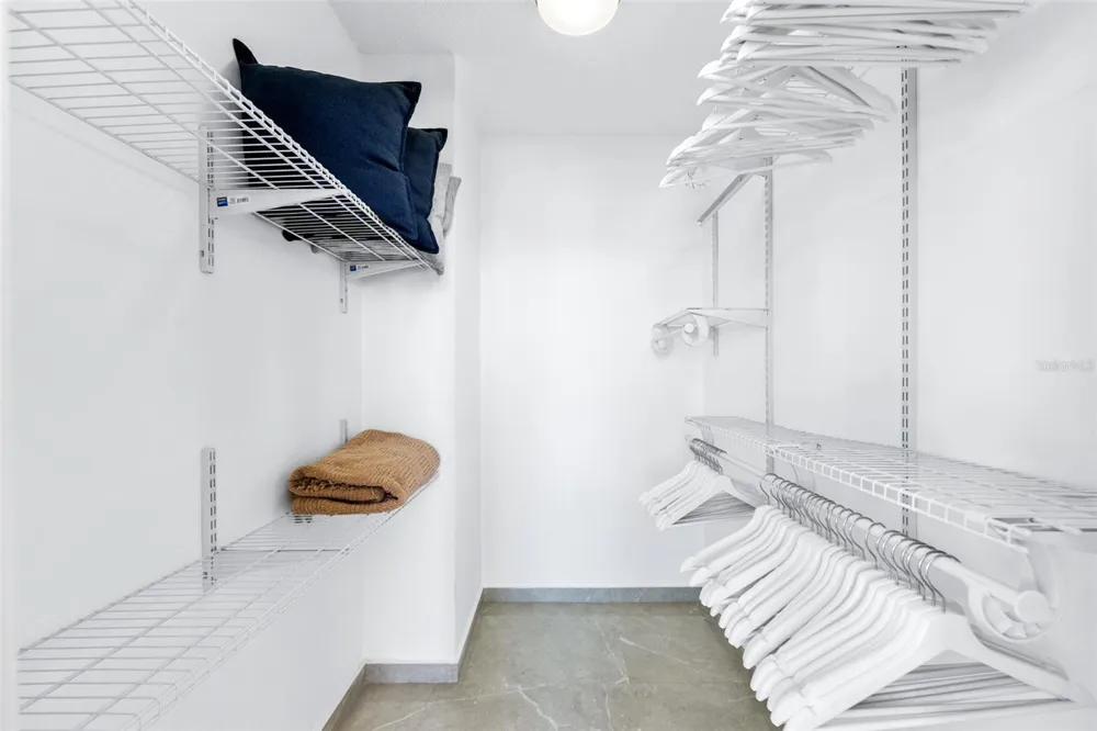 16 CARRION COURT #103 San Juan, PR 00911