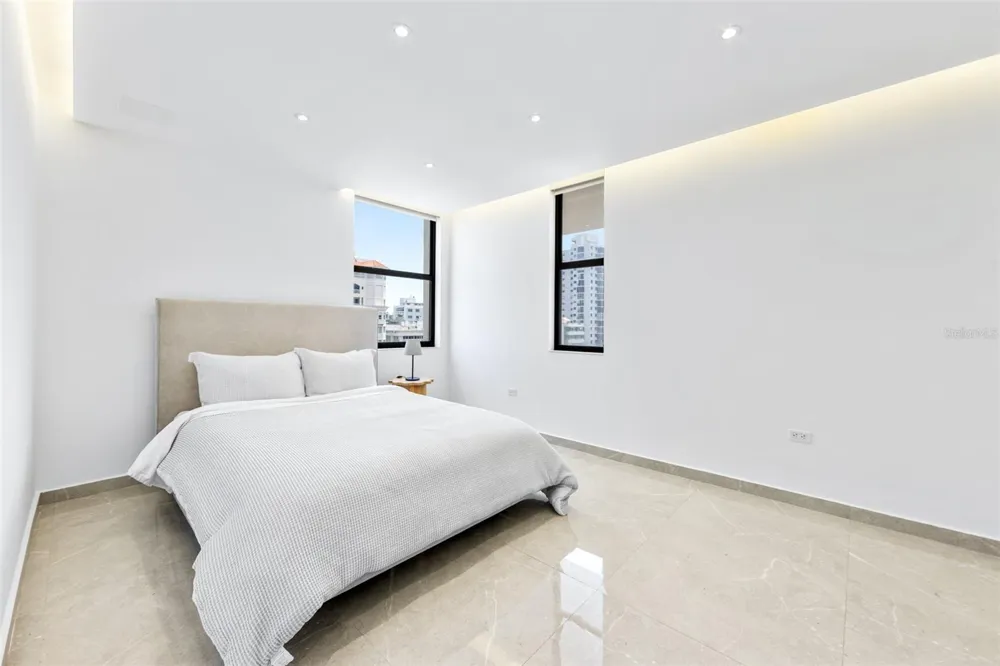 16 CARRION COURT #103 San Juan, PR 00911