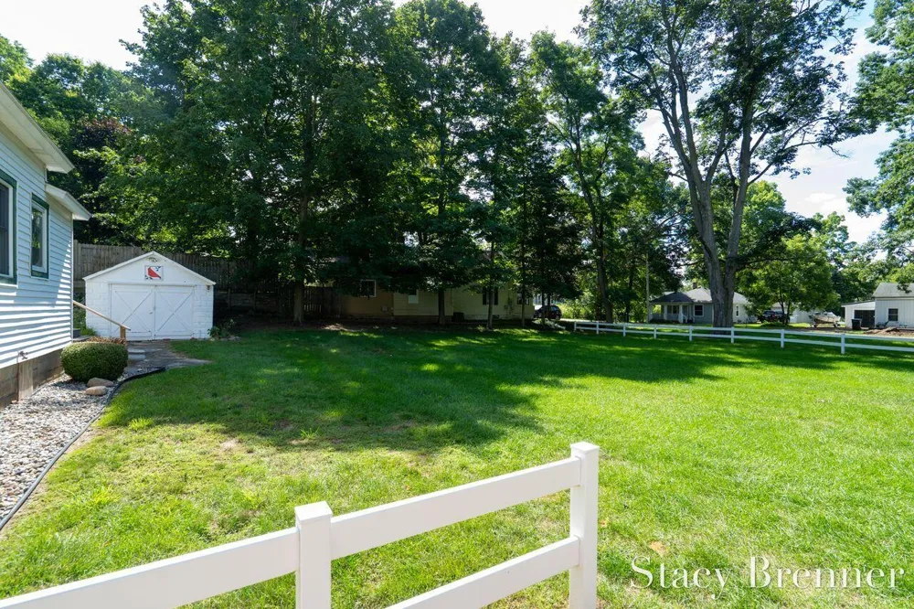 308 4th Street Allegan, MI 49010
