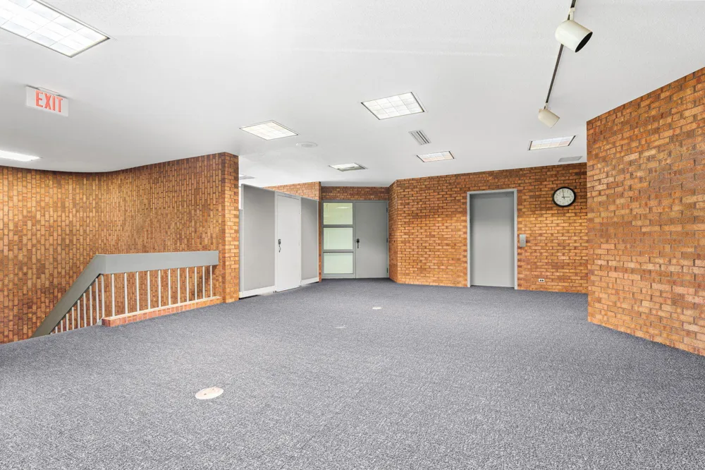 121 Clover Street Holland, MI 49423