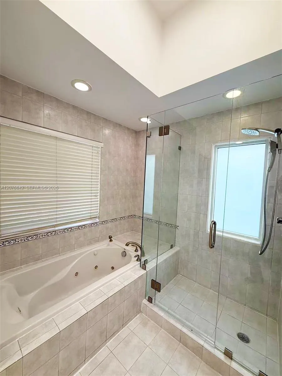1520 Miller Rd #. Coral Gables, FL 33146