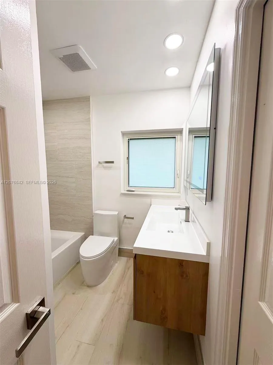 1520 Miller Rd #. Coral Gables, FL 33146