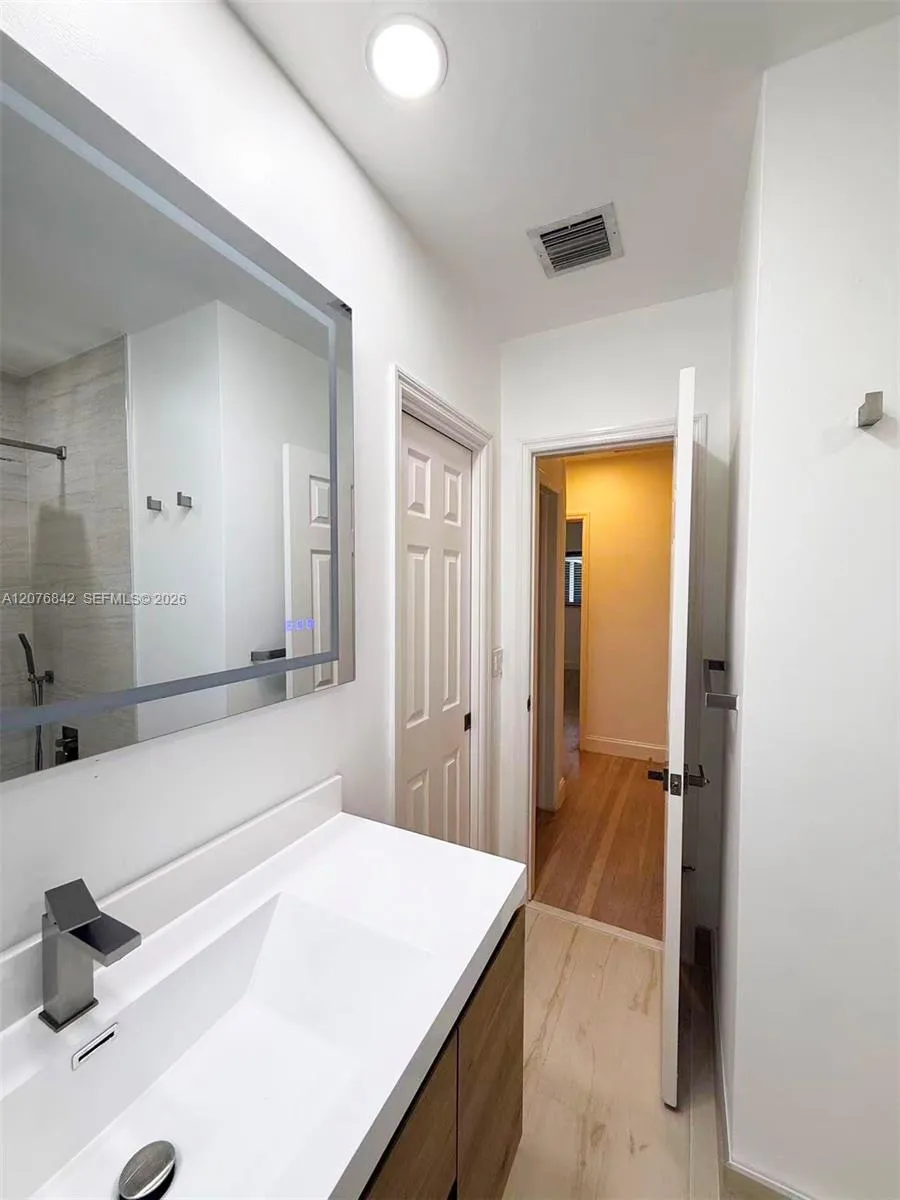 1520 Miller Rd #. Coral Gables, FL 33146