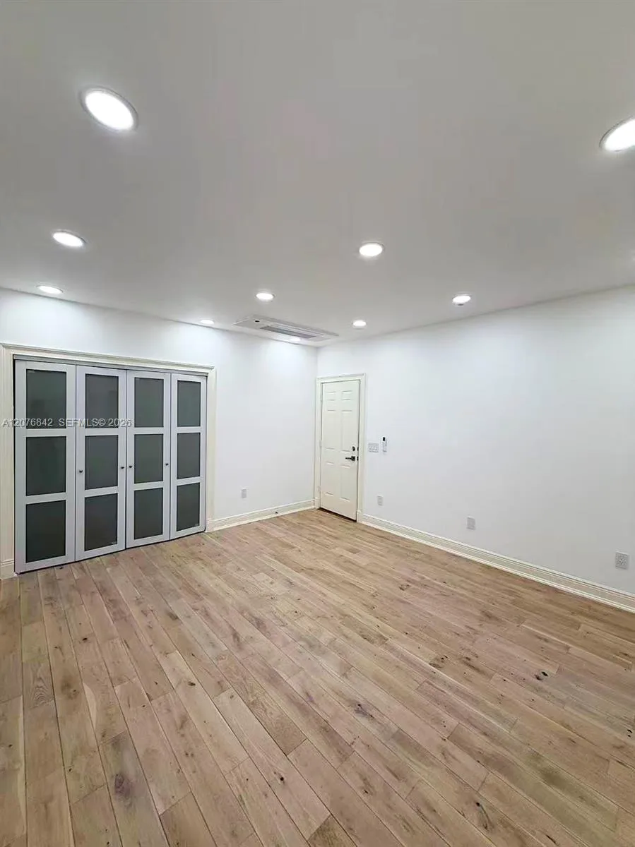 1520 Miller Rd #. Coral Gables, FL 33146