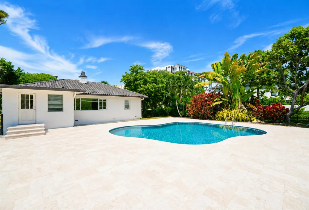 400 E Royal Palm Road Boca Raton, FL 33432
