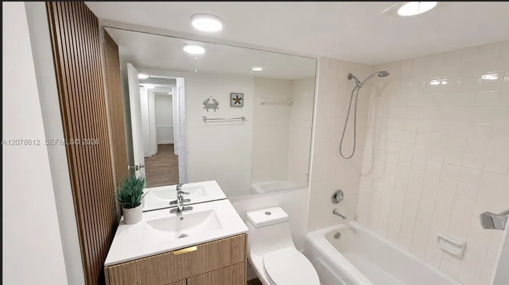 251 174th St #608 Sunny Isles Beach, FL 33160