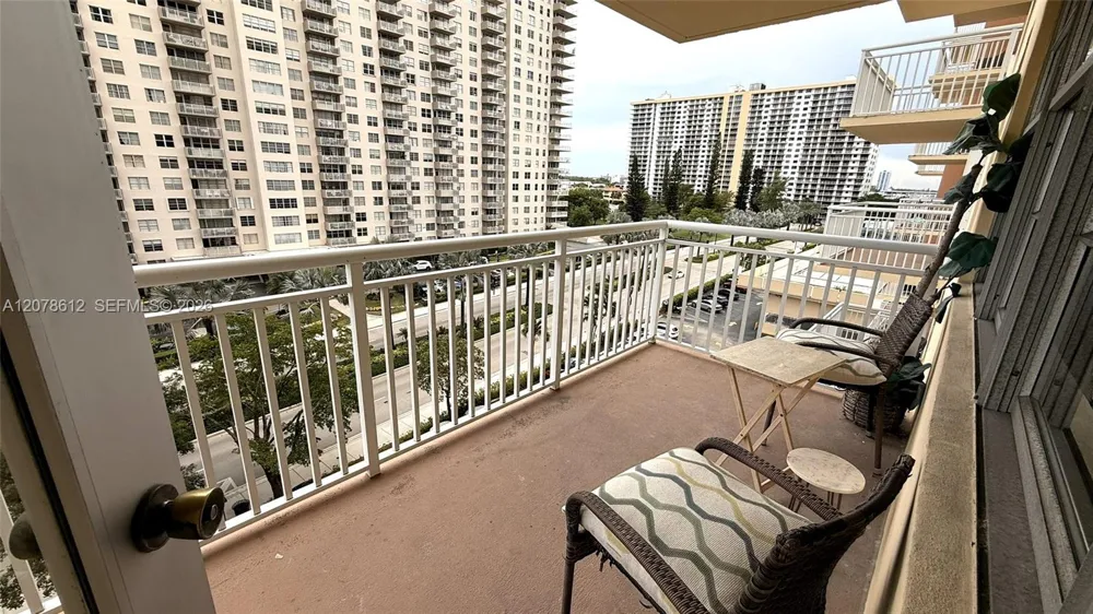 251 174th St #608 Sunny Isles Beach, FL 33160