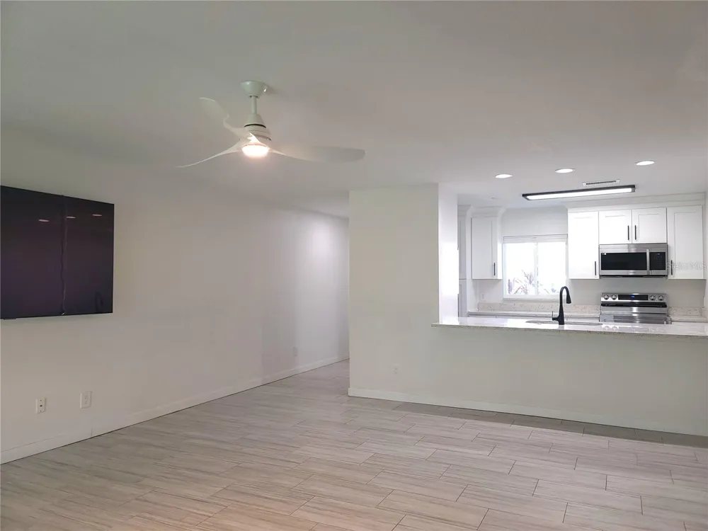 2801 MAGDALINA DRIVE #1A Punta Gorda, FL 33950