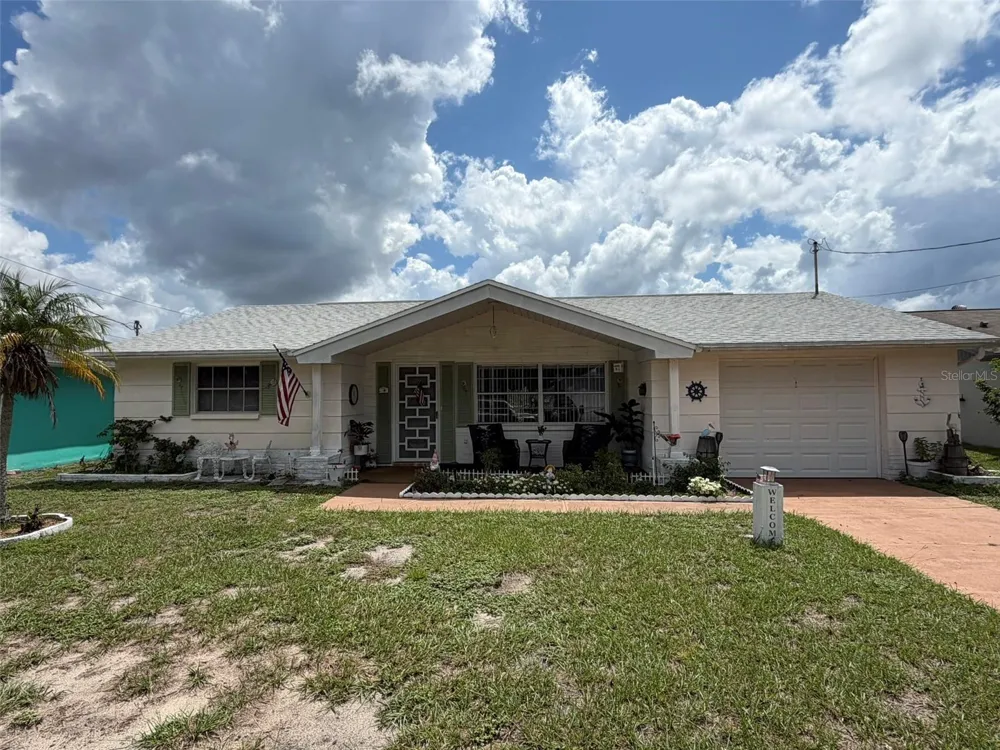 1332 FLOTILLA DRIVE Holiday, FL 34690