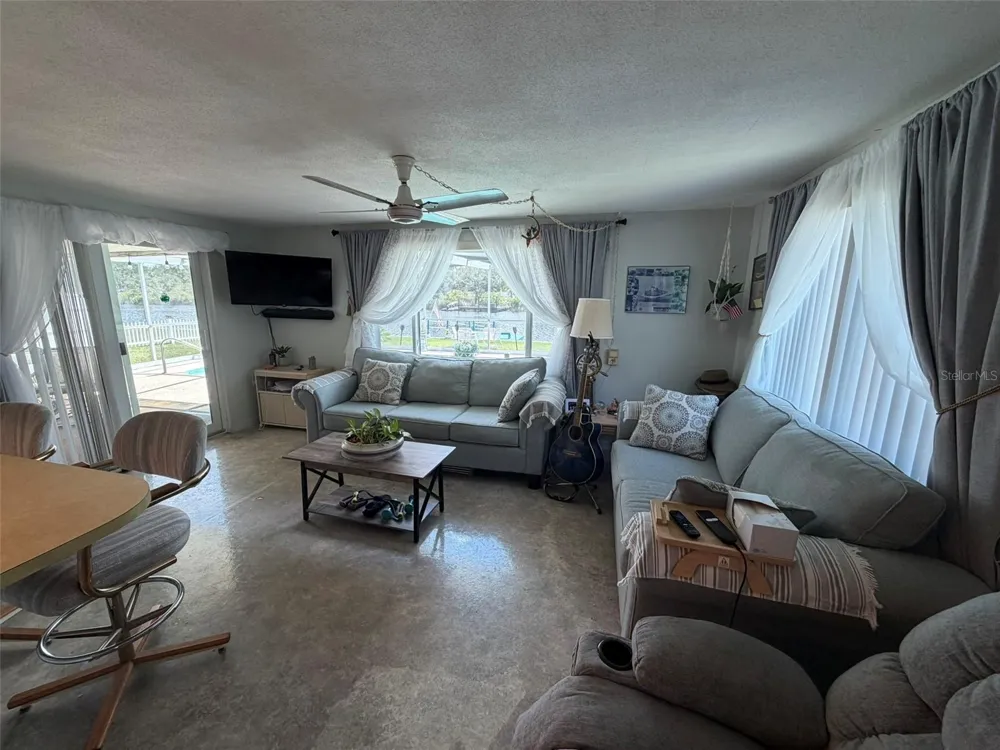 1332 FLOTILLA DRIVE Holiday, FL 34690