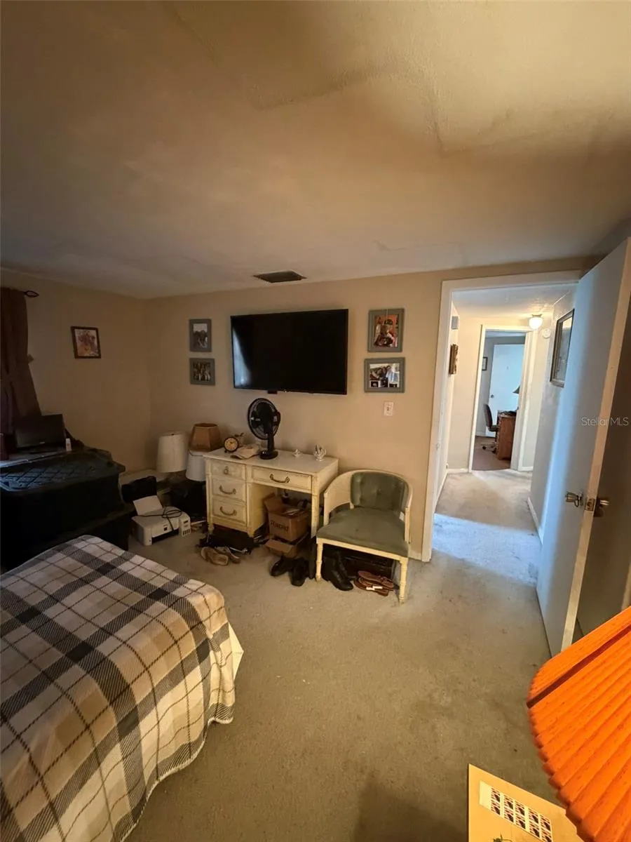1332 FLOTILLA DRIVE Holiday, FL 34690