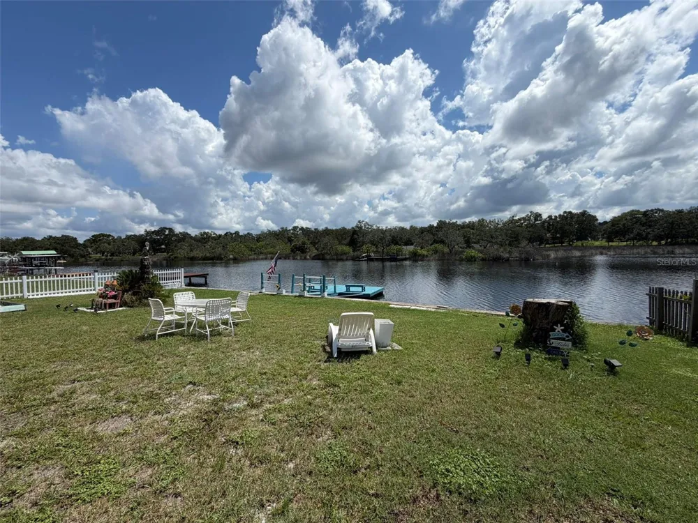 1332 FLOTILLA DRIVE Holiday, FL 34690