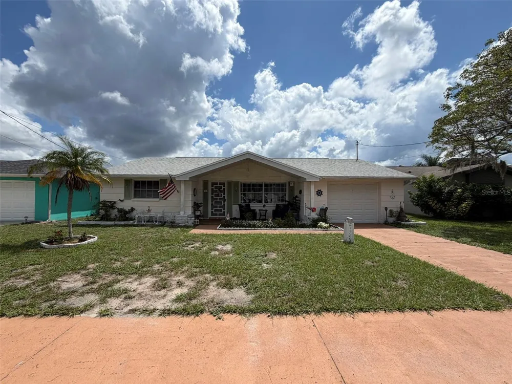 1332 FLOTILLA DRIVE Holiday, FL 34690