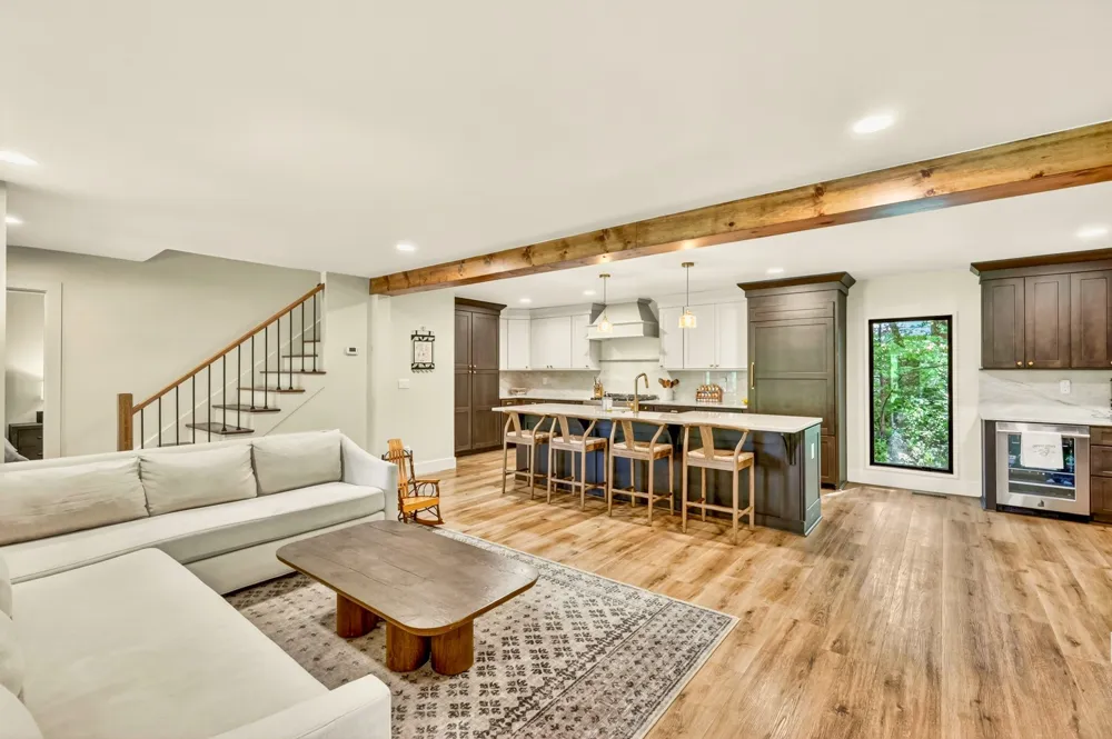 2153 Williamsport Pike Columbia, TN 38401