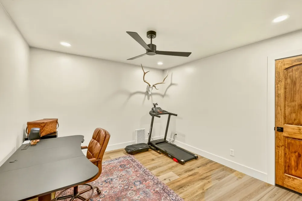 2153 Williamsport Pike Columbia, TN 38401