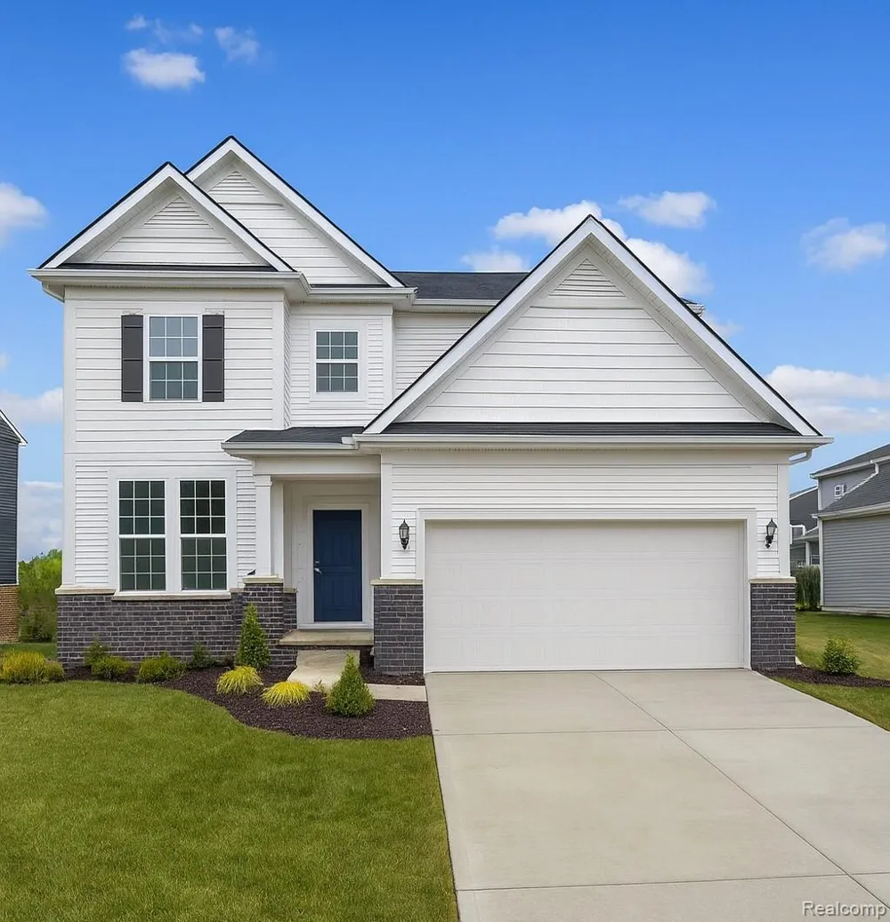 690 Gretchen Lane Saline City, MI 48176