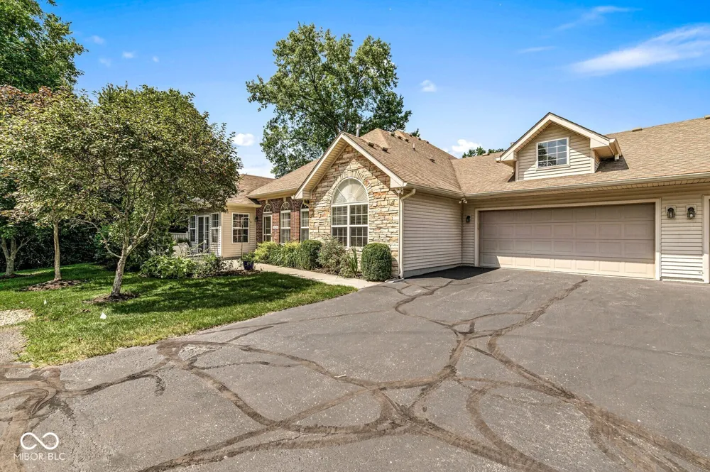 11156 Easy Street Fishers, IN 46038