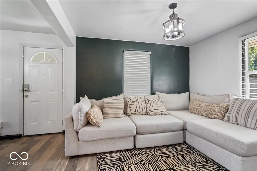 1016 W Epler Avenue Indianapolis, IN 46217