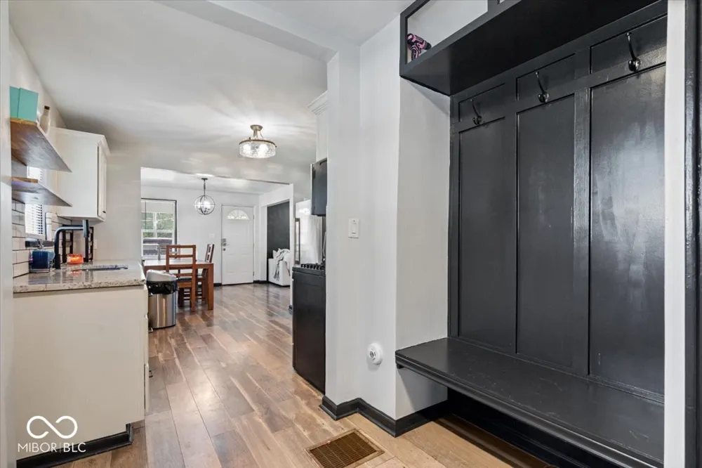 1016 W Epler Avenue Indianapolis, IN 46217