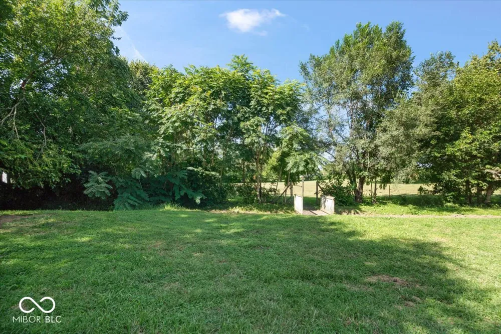 1016 W Epler Avenue Indianapolis, IN 46217