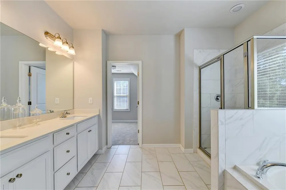 3860 Grandview Manor Drive Cumming, GA 30028
