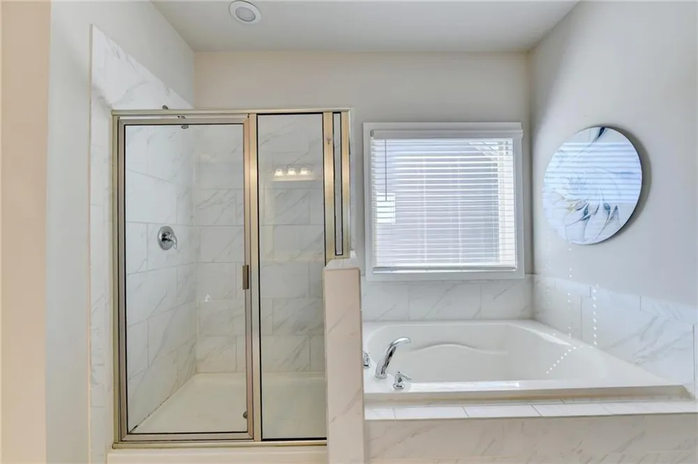 3860 Grandview Manor Drive Cumming, GA 30028