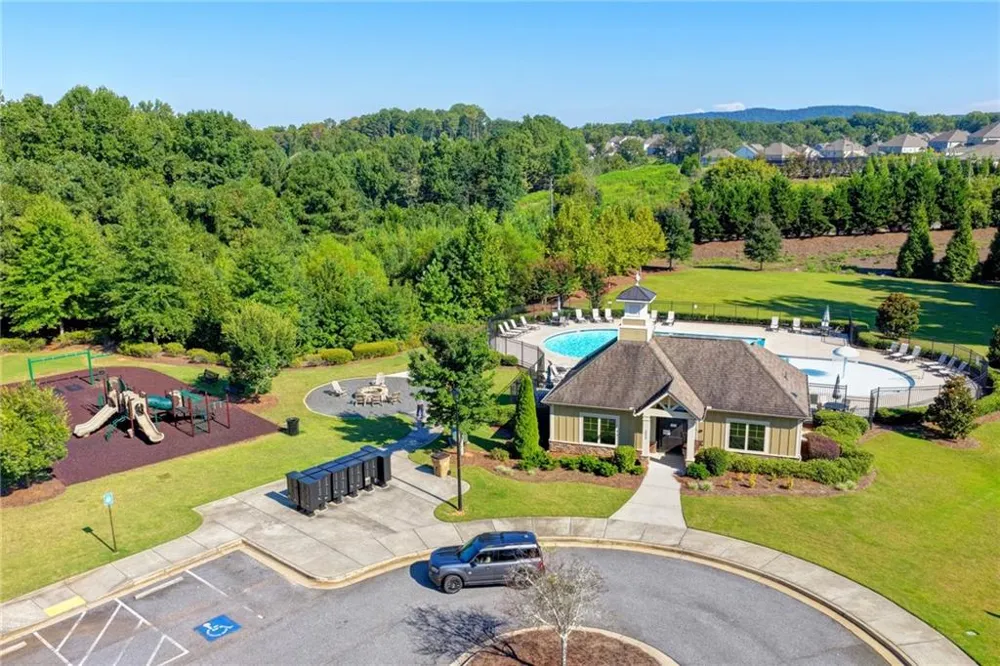 3860 Grandview Manor Drive Cumming, GA 30028