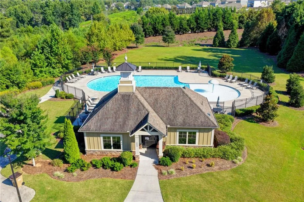 3860 Grandview Manor Drive Cumming, GA 30028