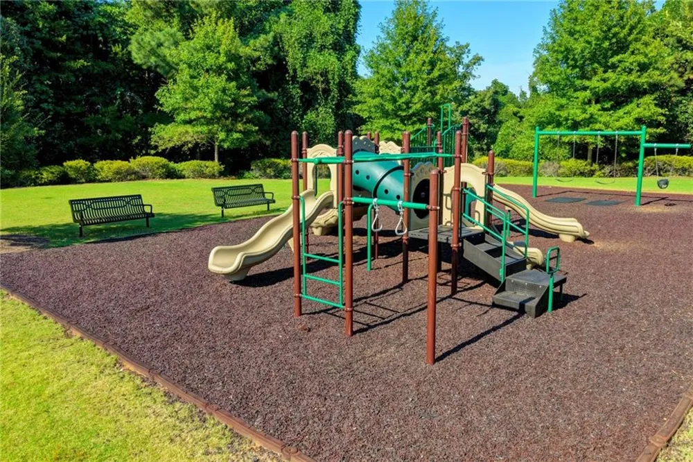 3860 Grandview Manor Drive Cumming, GA 30028