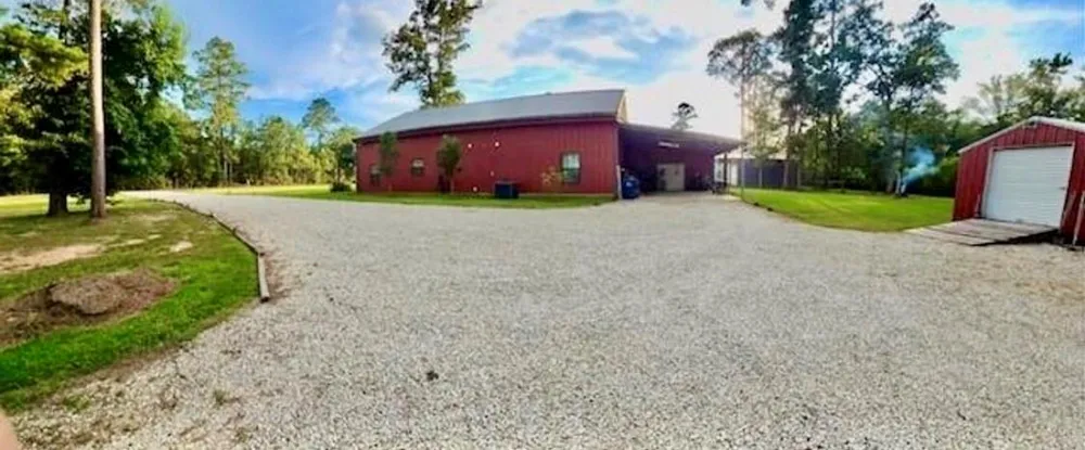 333 Edgewood Onalaska, TX 77360