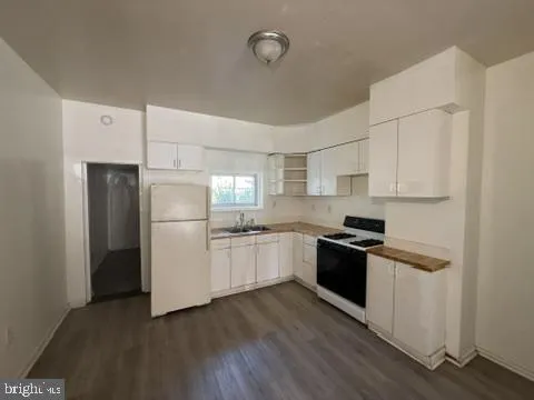3236 LEVERTON AVENUE Baltimore, MD 21224