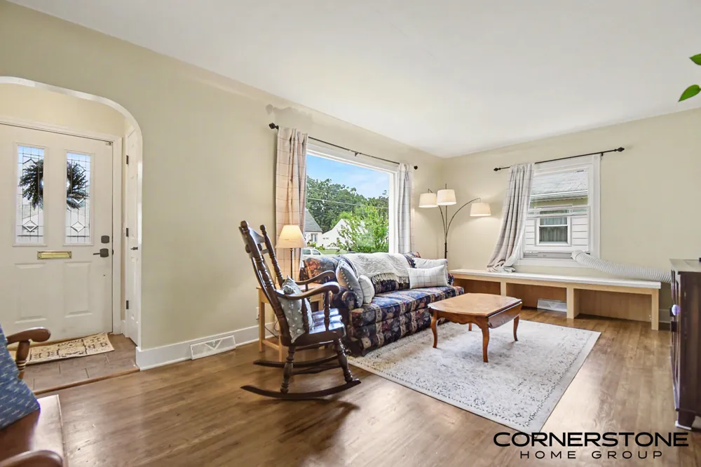328 Jean Street SW Wyoming, MI 49548