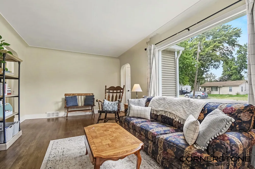 328 Jean Street SW Wyoming, MI 49548