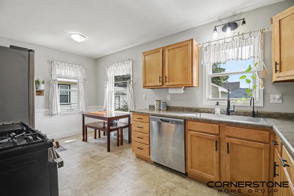 328 Jean Street SW Wyoming, MI 49548