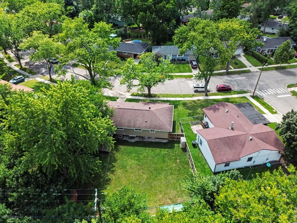 2130 Circle Drive Ann Arbor, MI 48103