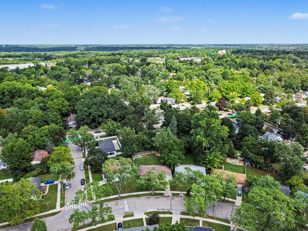 2130 Circle Drive Ann Arbor, MI 48103
