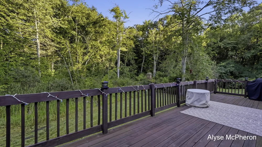 18121 Lovell Road Spring Lake, MI 49456