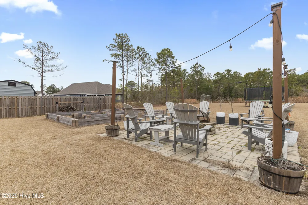907 Needlerush Road Sneads Ferry, NC 28460