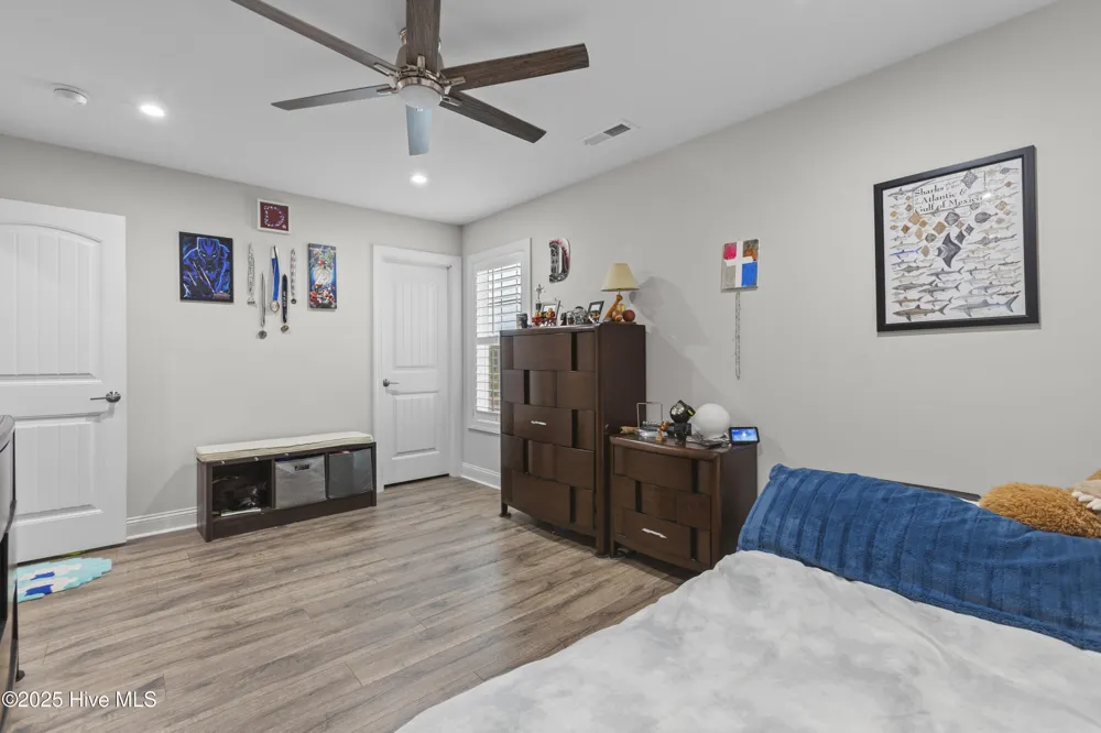 907 Needlerush Road Sneads Ferry, NC 28460