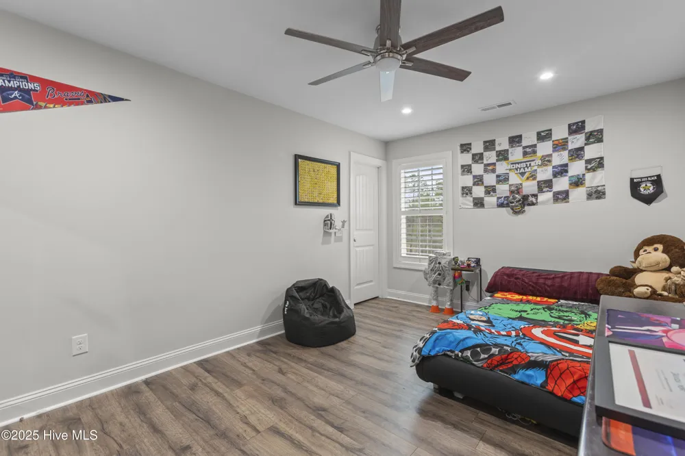 907 Needlerush Road Sneads Ferry, NC 28460