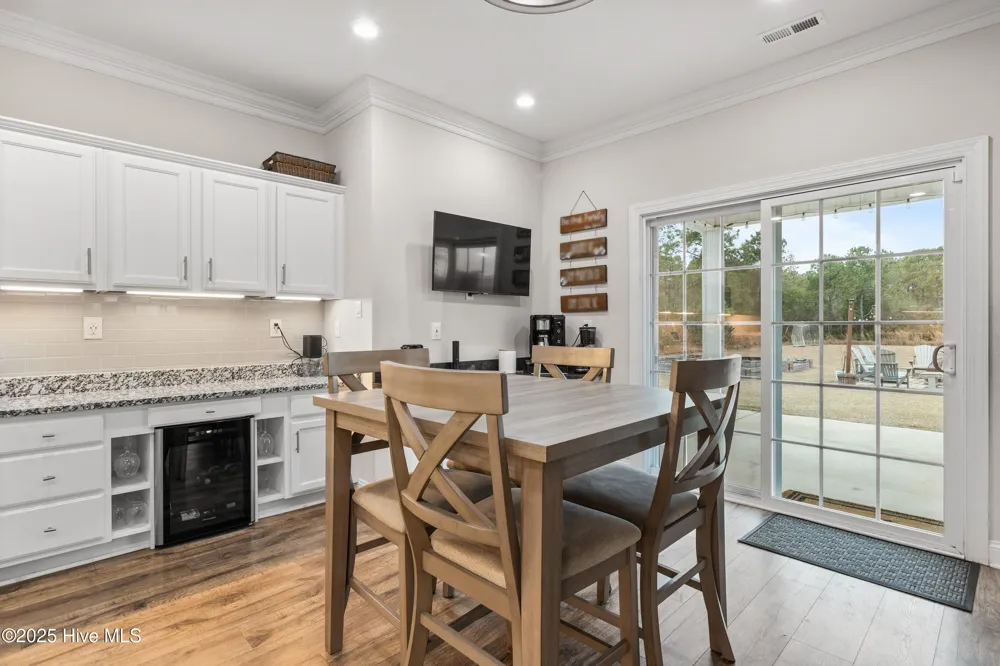 907 Needlerush Road Sneads Ferry, NC 28460
