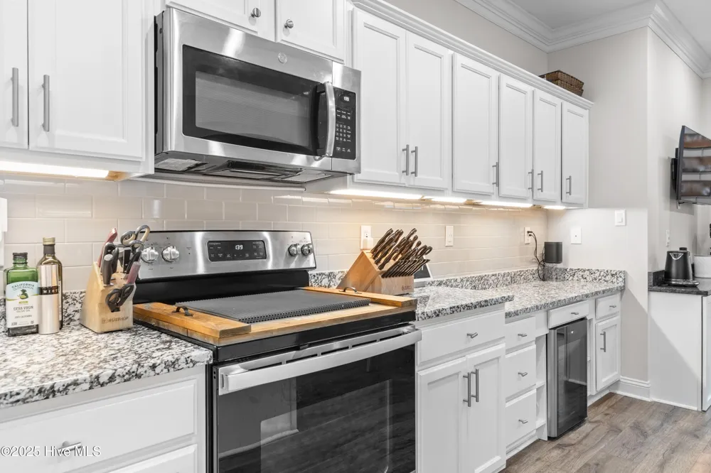 907 Needlerush Road Sneads Ferry, NC 28460