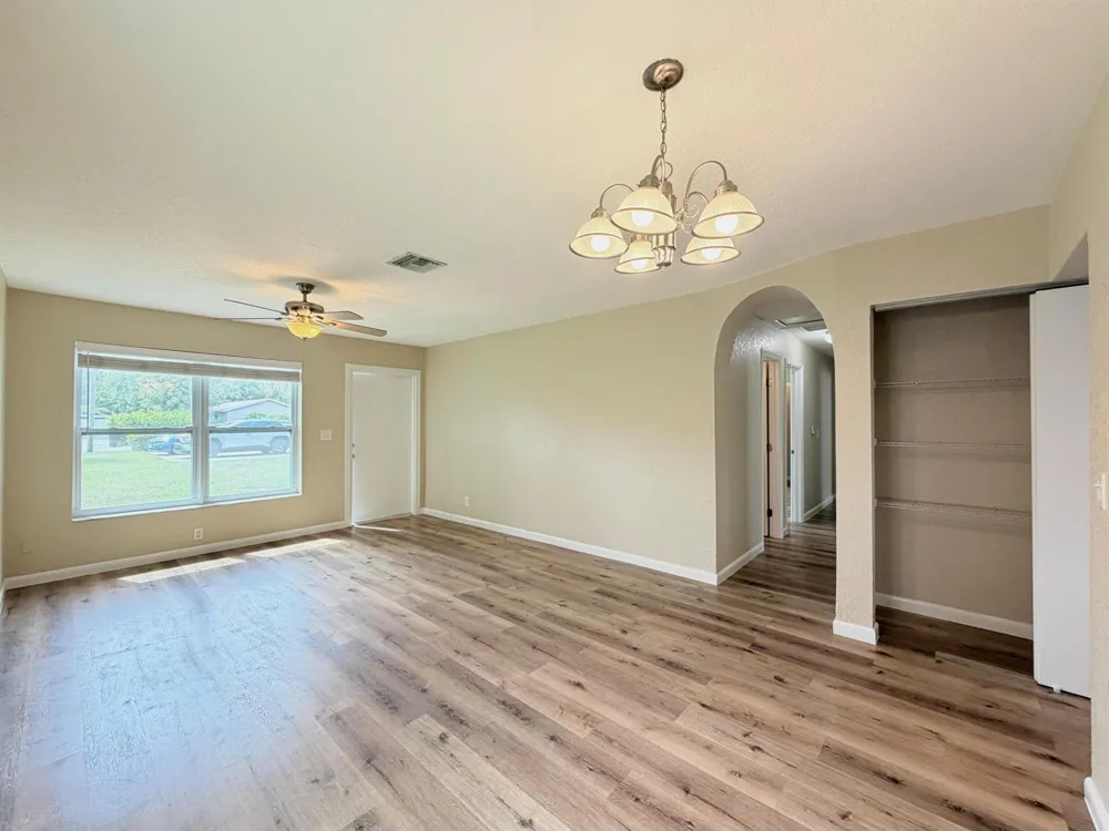 8748 Sunset Drive Palm Beach Gardens, FL 33410