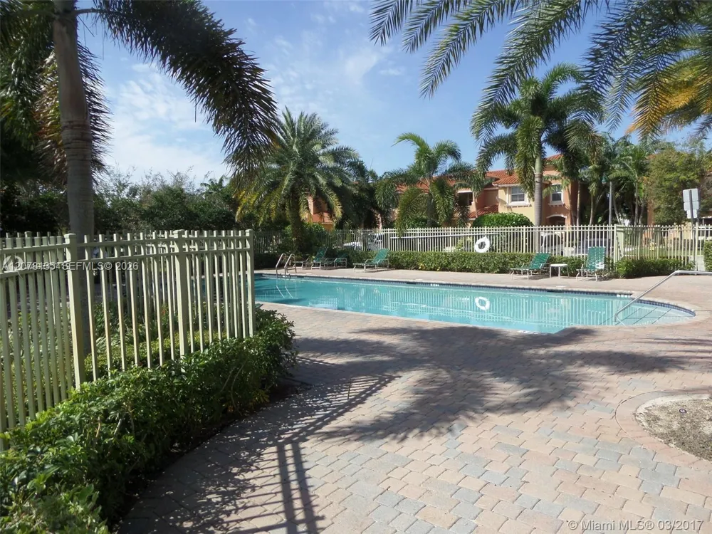 14377 SW 11th St #2610 Pembroke Pines, FL 33027