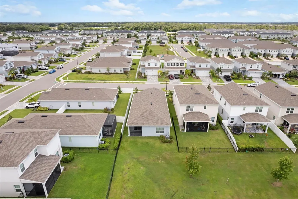 14008 CRIMSON AVENUE Bradenton, FL 34211
