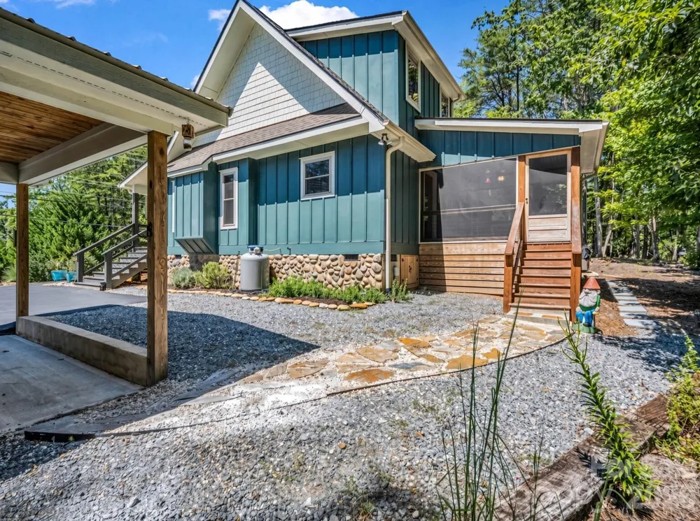 1050 Buffalo Shoals Road Lake Lure, NC 28746