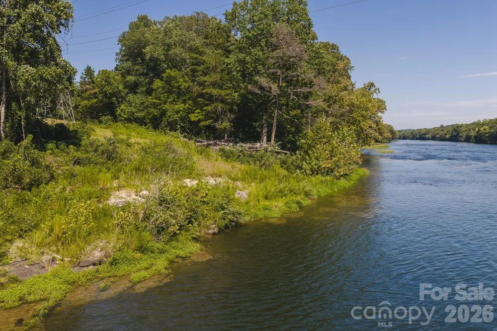 51 Fred Jolly Lane Taylorsville, NC 28681