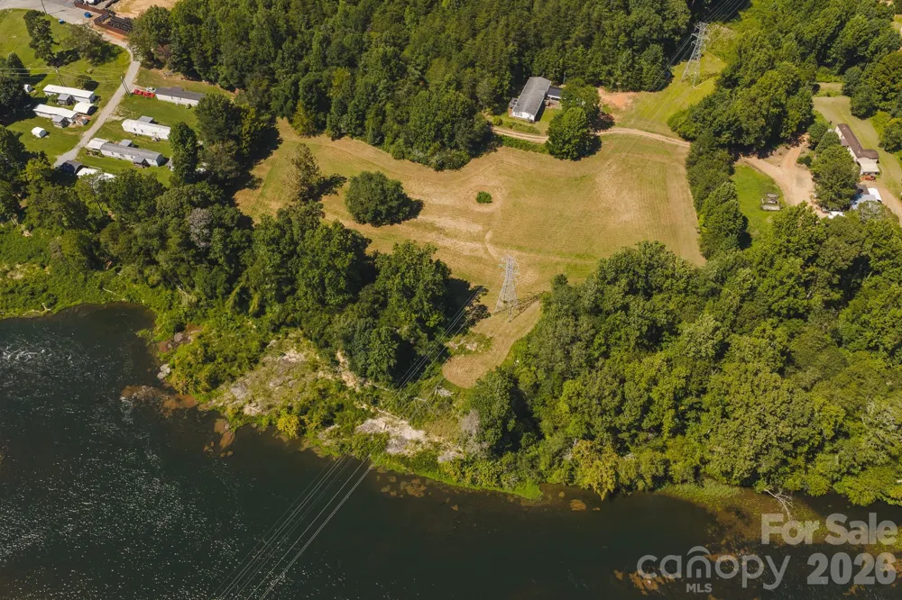 51 Fred Jolly Lane Taylorsville, NC 28681